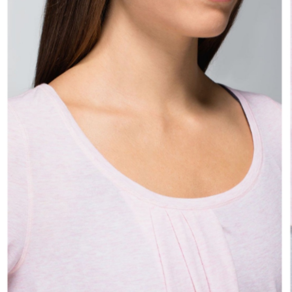 Lululemon Twist Tee Heathered Barely Pink Top - Picture 4 of 7